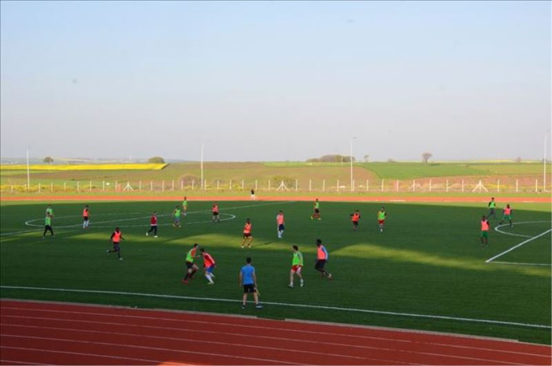 Uluslararası Öğrenci Futbol Turnuvası Başladı  