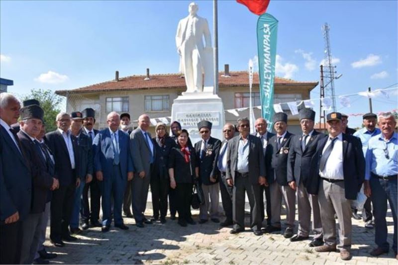 Osmanlı Mahallesi´nde Atatürk Heykeli Açılı Gerçekleşti